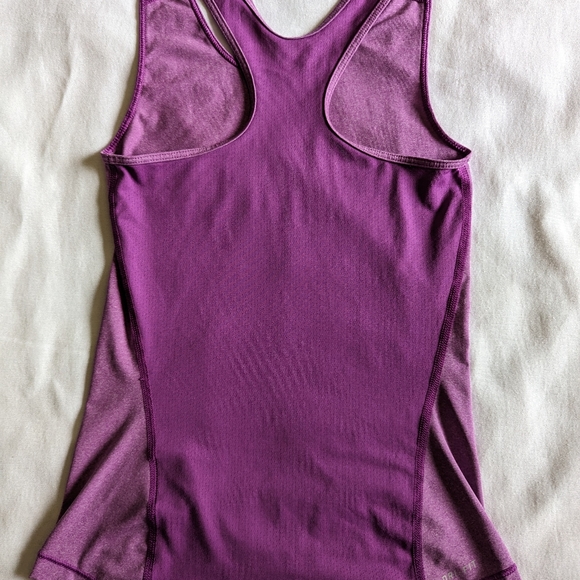 Nike Pro, Pink/purple top size XS - Picture 3 of 3